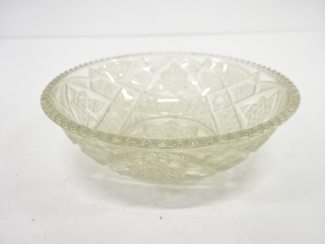 プレスガラス　鉢